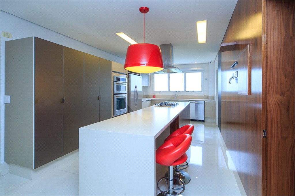 Apartamento à venda com 4 suítes em Alto da Boa Vista, São Paulo, SP