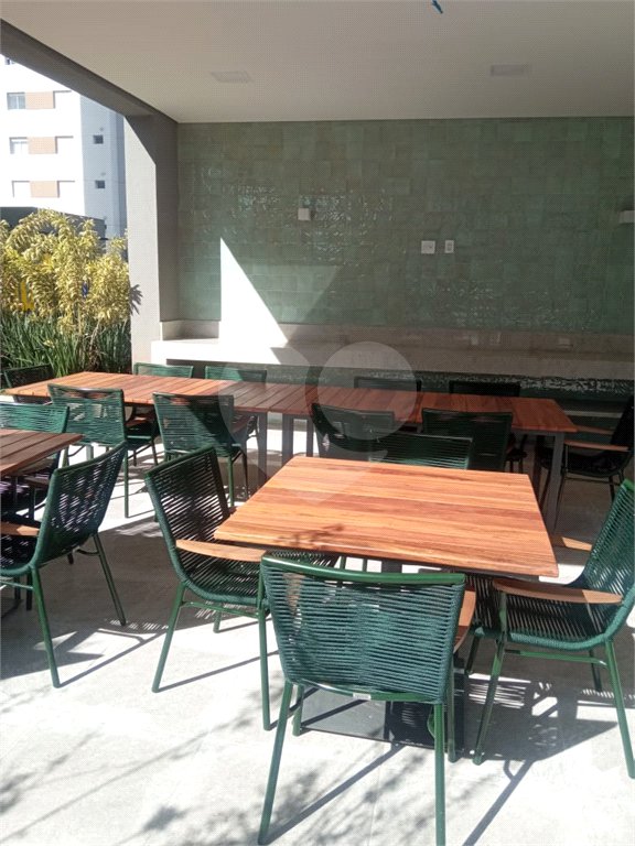 Apartamento na Região do Belém à 5 Minutos do Metrô. Excelente Localização 3 Dormitórios sendo 3 Suítes e 2 Vagas