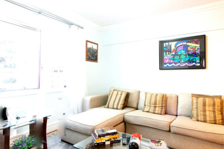 Apartamento à venda na Aclimação de 78m² com 2 dormitórios.