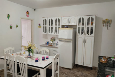 Casa à venda com 3 quartos em Jardim Moreira, Guarulhos, SP