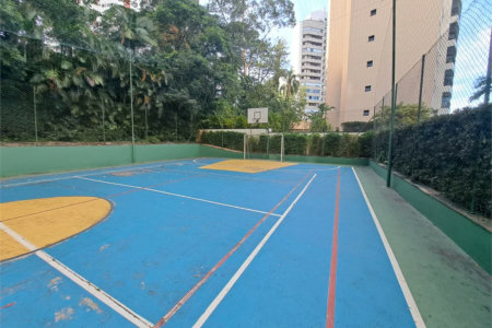 Apartamento à venda com 3 suítes em Vila Suzana, São Paulo, SP