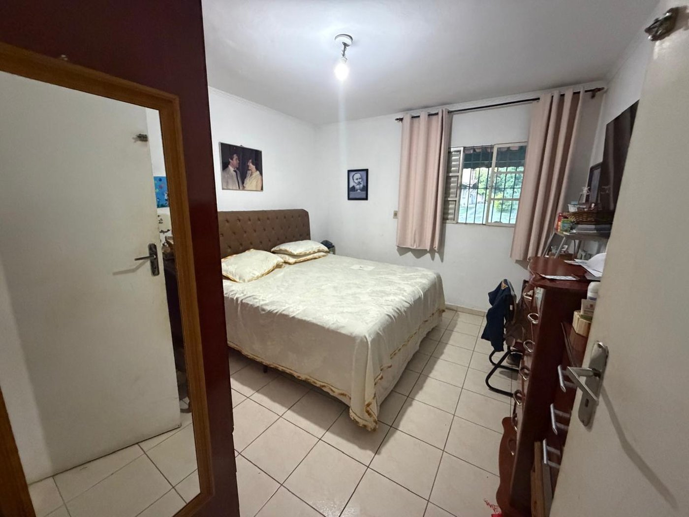 Casa Térrea à venda com 9 quartos, sendo 2 suítes, no condomínio Seranila, Monte Mor - SP