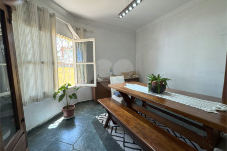 Casa à venda com 3 quartos, sendo 1 suíte, em Jardim Santa Rosália, Sorocaba, SP
