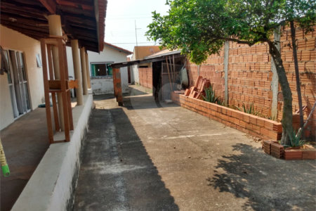 Casa à venda com 4 quartos, sendo 1 suíte, em Jardim Bela Vista, Itapetininga, SP