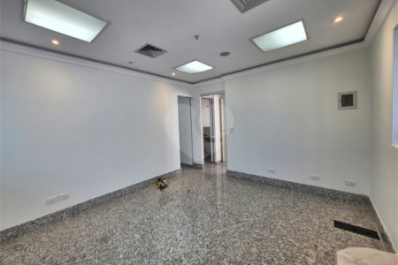 Sala à venda em Vila Progredior, São Paulo, SP