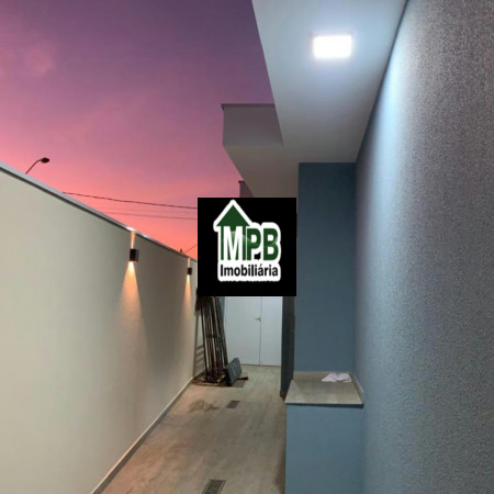 Casa à venda com 3 quartos, sendo 1 suíte, no condomínio Horto Florestal Villagio, Sorocaba - SP