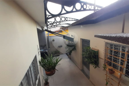 Casa à venda com 2 quartos em Vila Rosália, Guarulhos, SP