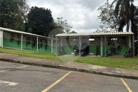Casa para alugar com 2 quartos no condomínio Estrada do Preju, Itaquaquecetuba - SP