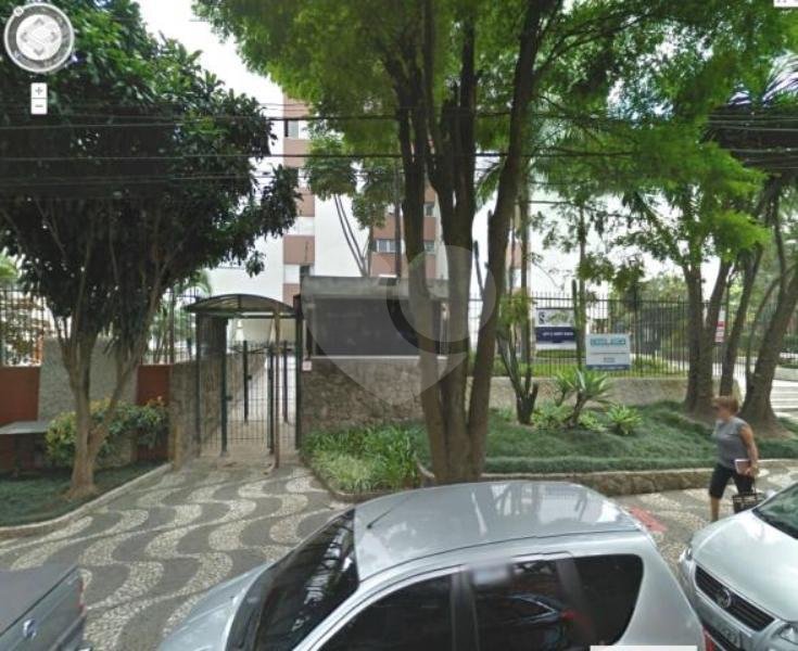 Apartamento à venda com 3 quartos, sendo 1 suíte, em Alto da Boa Vista, São Paulo, SP