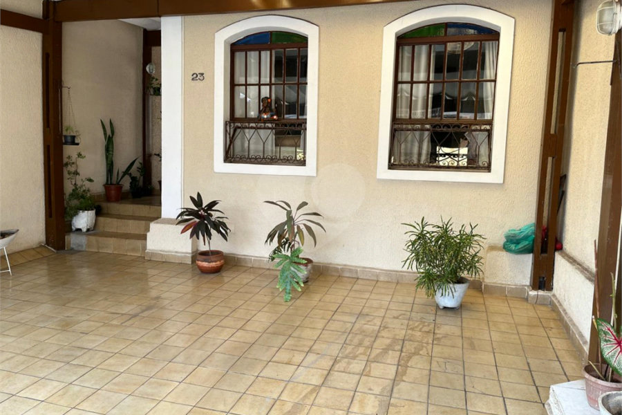 Sobrado à venda com 3 quartos em Santana, São Paulo, SP