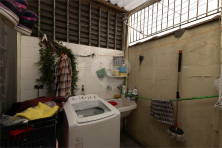 Sobrado à venda com 3 quartos, sendo 1 suíte,  em Jardim Ataliba Leonel, São Paulo, SP