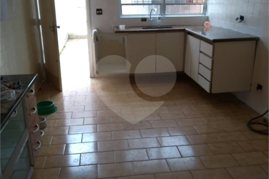 Casa à venda com 3 quartos, sendo 1 suíte, em Tremembé, São Paulo, SP