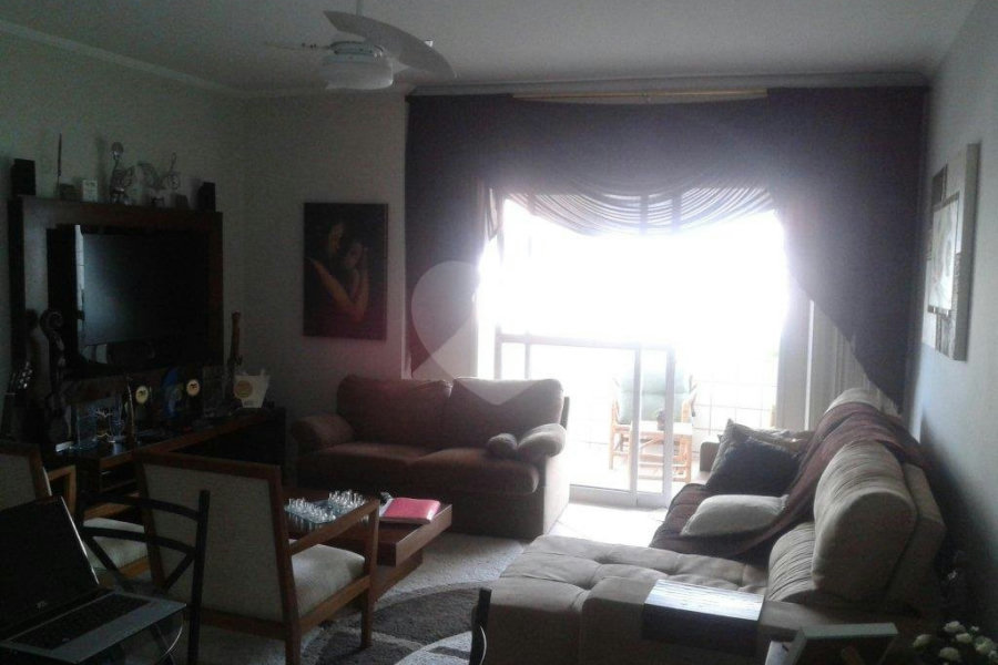Apartamento à venda com 3 quartos, sendo 1 suíte, em Aviação, Praia Grande, SP