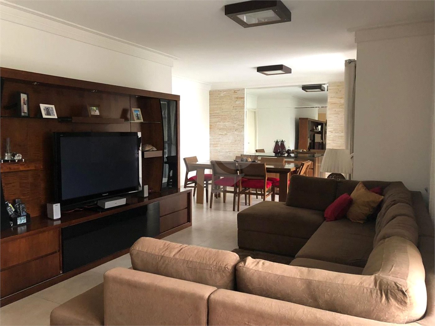 Apartamento de 176 m2 com 4 dormitórios sendo 3 suítes com 3 vagsa Condomínio Dolce Vita Avenida Lacerda Franco ,Cambuci -São Paulo