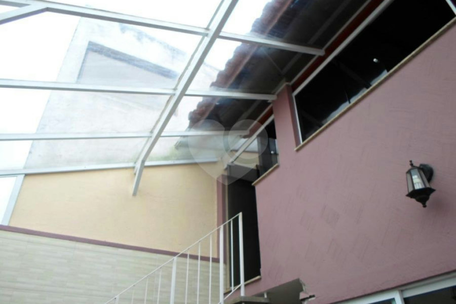 Sobrado à venda com 3 quartos, sendo 1 suíte, em Vila Mazzei, São Paulo, SP