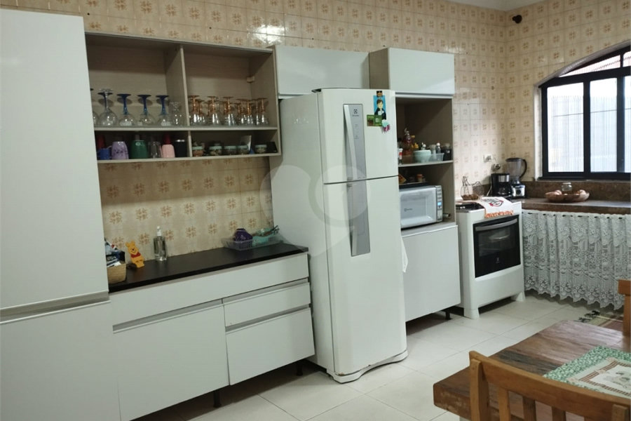 Sobrado à venda com 3 quartos, sendo 1 suíte, em Parada Inglesa, São Paulo, SP