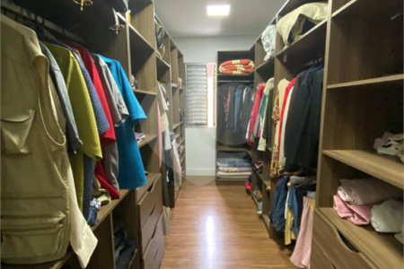 Casa à venda ou para alugar com 4 quartos, sendo 2 suítes, em Vila Rosália, Guarulhos, SP