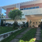 Casa à venda com 3 quartos, sendo 2 suítes, no condomínio Rio Bon, Rio de Janeiro - RJ