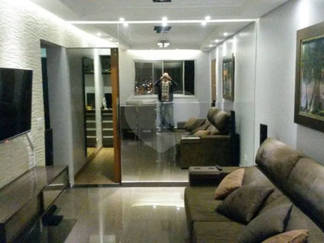 Apartamento à venda com 2 quartos, sendo 1 suíte,  em Vila Guilherme, São Paulo, SP
