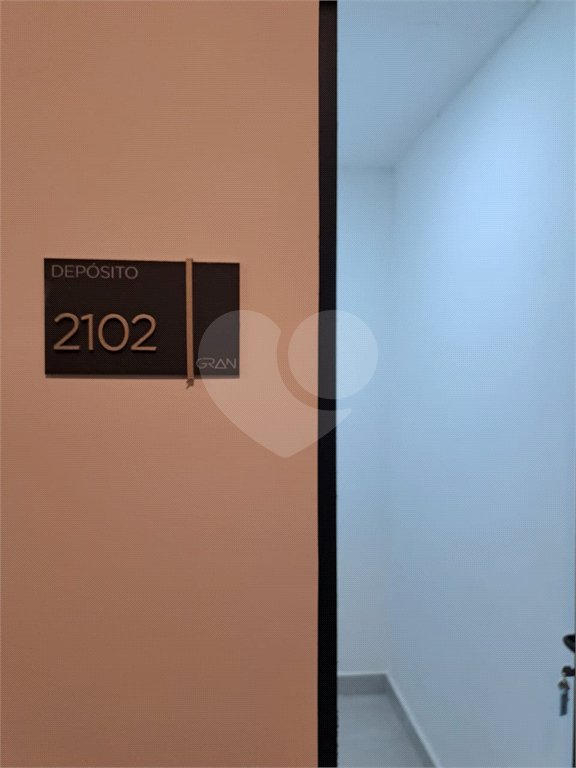Apartamento à venda com 3 suítes, em Alphagran Alphaville, Barueri, SP