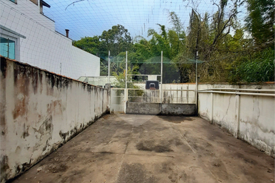 Sobrado à venda com 3 suítes em Tremembé, São Paulo, SP