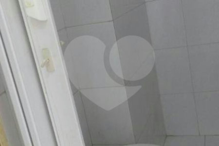 Apartamento à venda com 3 quartos, sendo 1 suíte,  em Campo Belo, São Paulo, SP