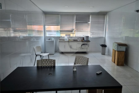 Prédio para alugar em Vila Constança, São Paulo, SP