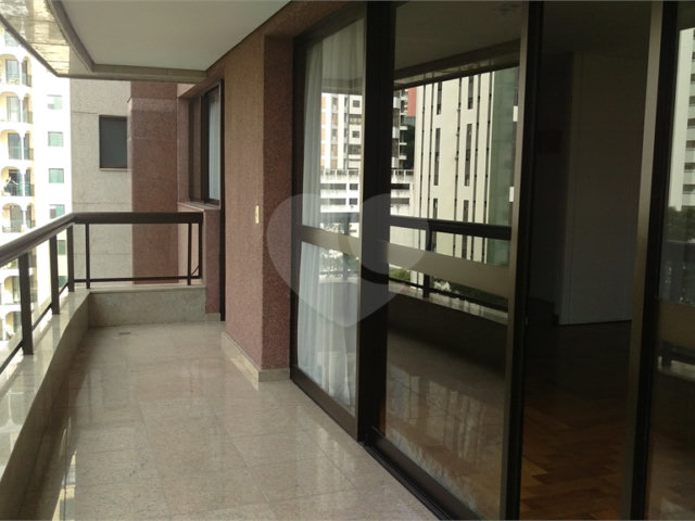 Apartamento à venda com 4 suítes em Morumbi, São Paulo, SP