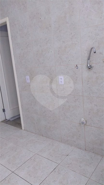 Casa à venda com 3 quartos, sendo 1 suíte, em Vila Mariana, São Paulo, SP