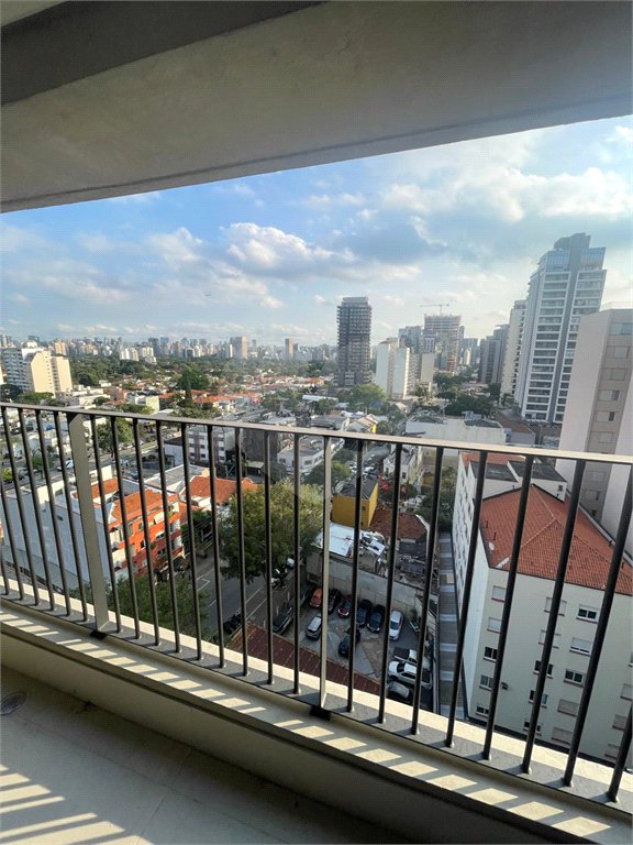 Apartamento à venda com 2 suítes em Pinheiros, São Paulo, SP