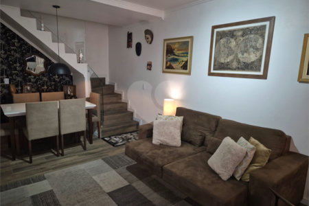 Sobrado à venda com 2 quartos em Vila Gumercindo, São Paulo, SP