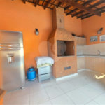 Casa à venda com 3 quartos, sendo 1 suíte, no condomínio Estância Marambaia, Vinhedo - SP