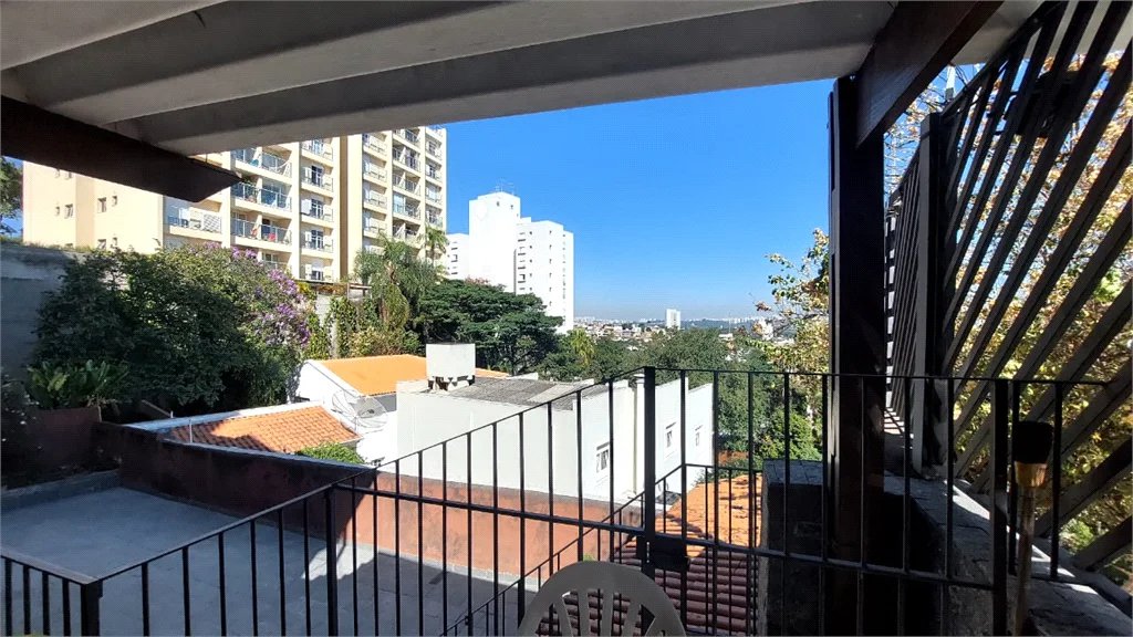 Casa à venda com 3 quartos em Sumarezinho, São Paulo, SP