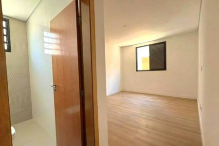 Sobreposta Alta à Venda na Aparecida em Santos | 3 Suítes | Piscina | Salão de Festas | 2 Vagas | 202 m²