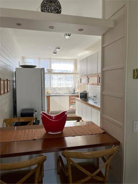 Apartamento à venda ou para alugar com 1 suíte em Jardim Europa, São Paulo, SP