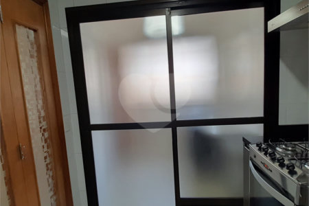 Apartamento à venda com 3 quartos, sendo 1 suíte, em Campo Belo, São Paulo, SP