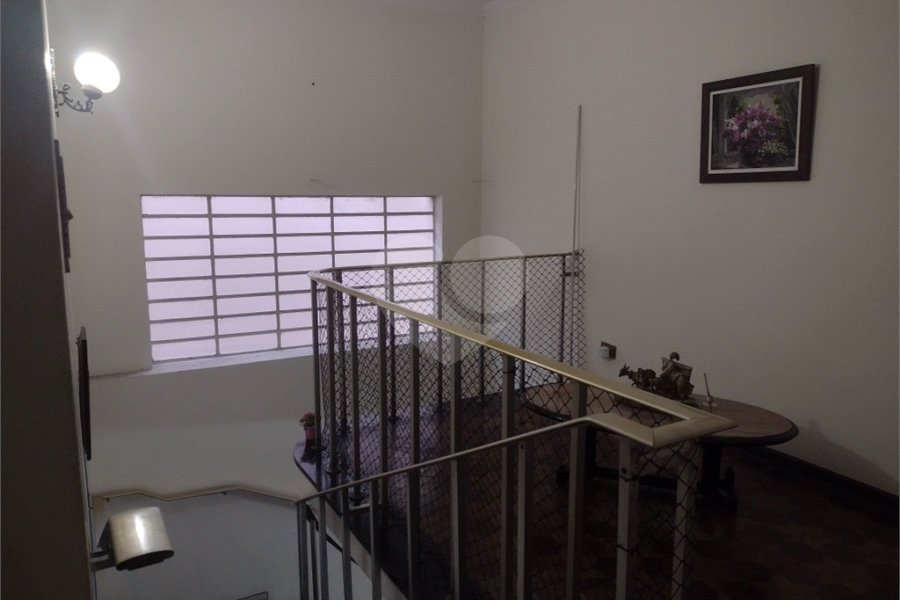 Sobrado à venda com 6 quartos, sendo 1 suíte,  em Vila Gustavo, São Paulo, SP