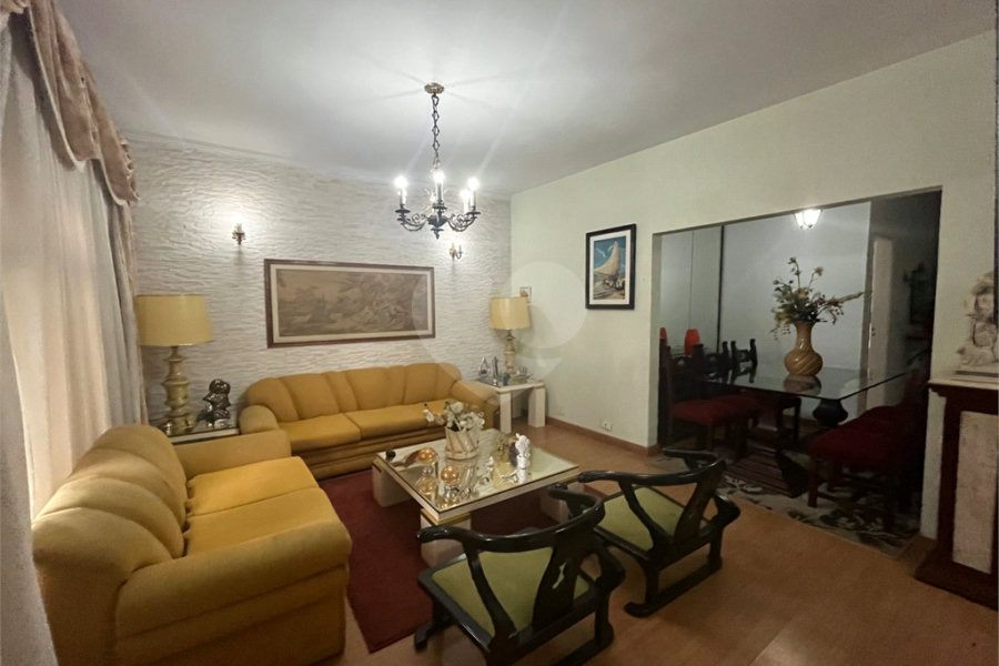 Casa à venda com 4 quartos, sendo 3 suítes, em Jardim França, São Paulo, SP