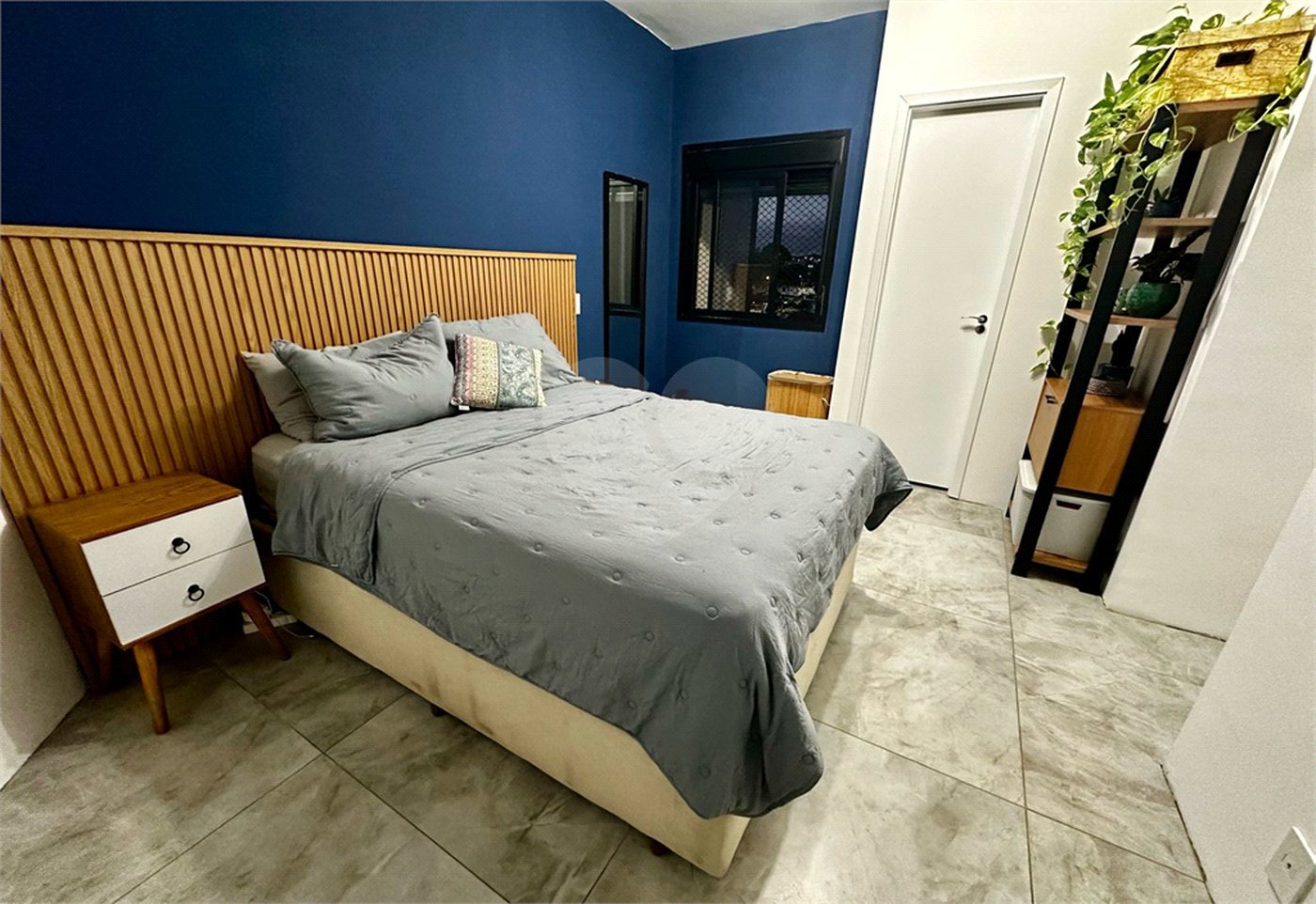 Apartamento à venda com 2 quartos, sendo 1 suíte,  no Centro, Mogi das Cruzes, SP