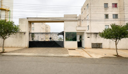 Apartamento à venda com 2 quartos em Vila Mazzei, Itapetininga, SP