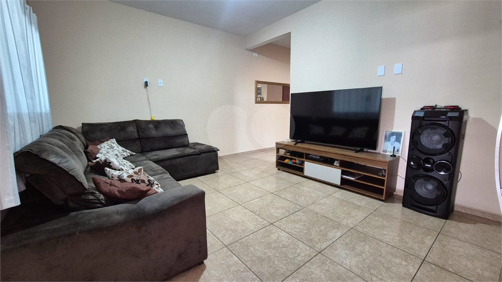 Casa à venda com 3 quartos, sendo 1 suíte,  em Jardim Sorocaba Park, Sorocaba, SP