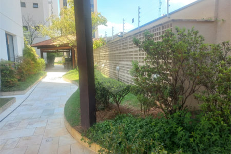 Apartamento à venda com 3 suítes em Vila Pompéia, São Paulo, SP
