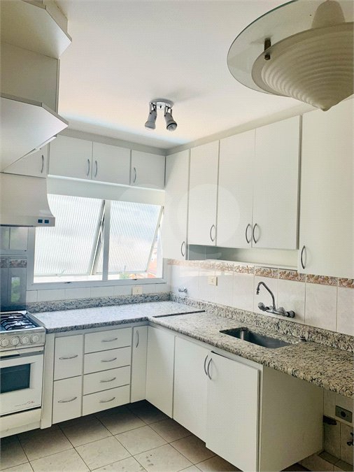Apartamento à venda com 3 quartos, sendo 1 suíte, em Santana, São Paulo, SP