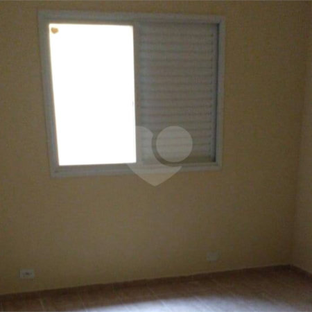 Casa à venda com 3 quartos, sendo 1 suíte, em Jardim dos Ipês, Suzano, SP