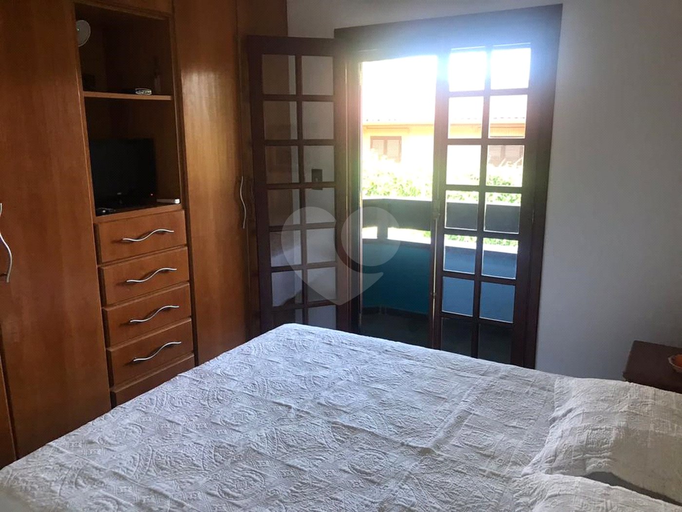 Sobrado à venda com 5 quartos, sendo 3 suítes, em Barra do Una, São Sebastião, SP