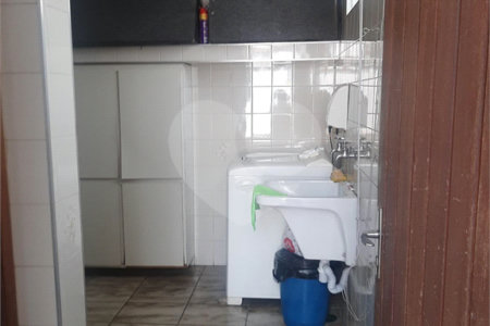 Casa à venda com 3 quartos, sendo 1 suíte,  no Centro, Mogi das Cruzes, SP