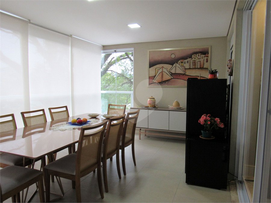 Apartamento à venda com 4 quartos, sendo 3 suítes,  em Tremembé, São Paulo, SP