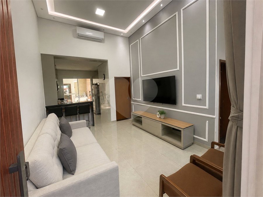 Casa à venda com 3 quartos, sendo 1 suíte, no condomínio Horto Florestal II, Sorocaba - SP