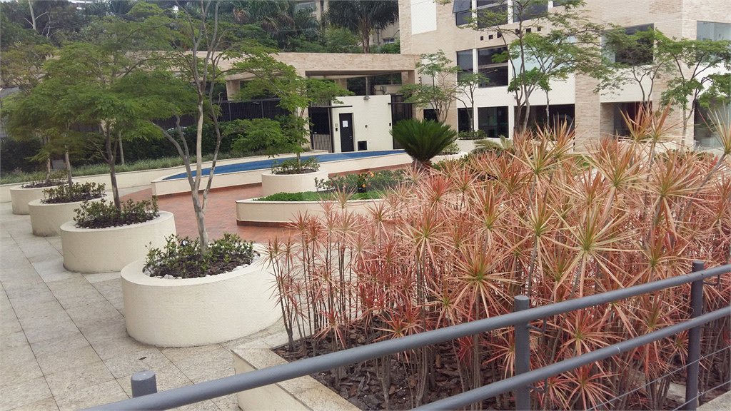 Apartamento à venda com 2 quartos em Jardim Fonte do Morumbi, São Paulo, SP