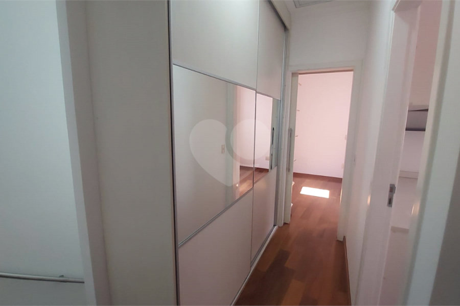 Casa para alugar com 3 quartos, sendo 1 suíte, no condomínio Santanna, São Paulo - SP